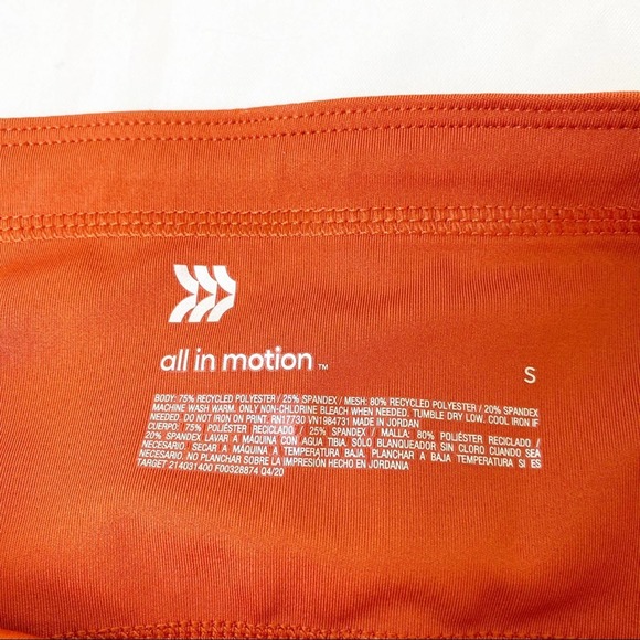 All In Motion Sculpted Linear Laser Cut High Rise 7/8 Leggings - Picture 8 of 11